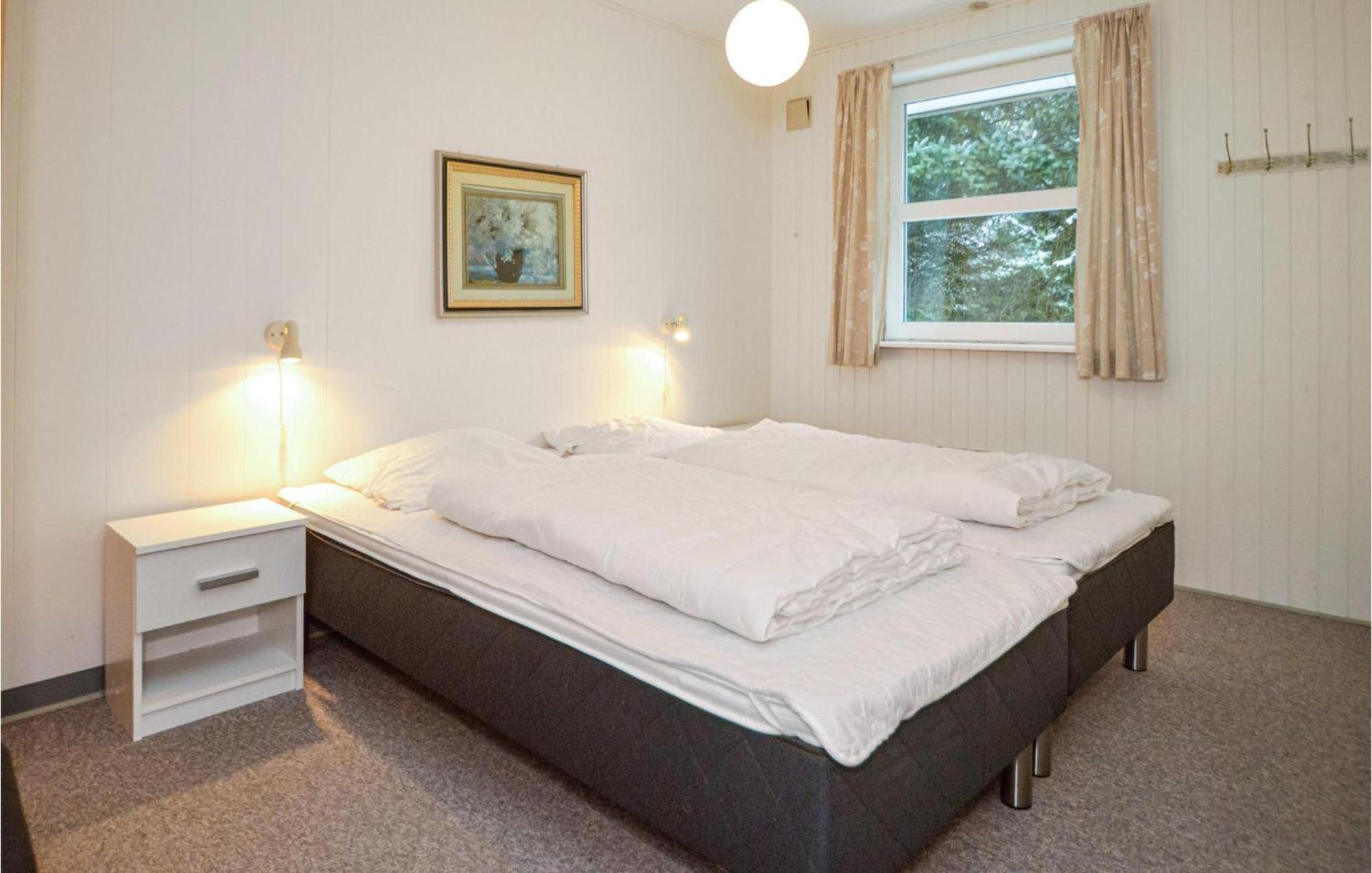 Amazing Home In Blavand With Sauna Eksteriør billede