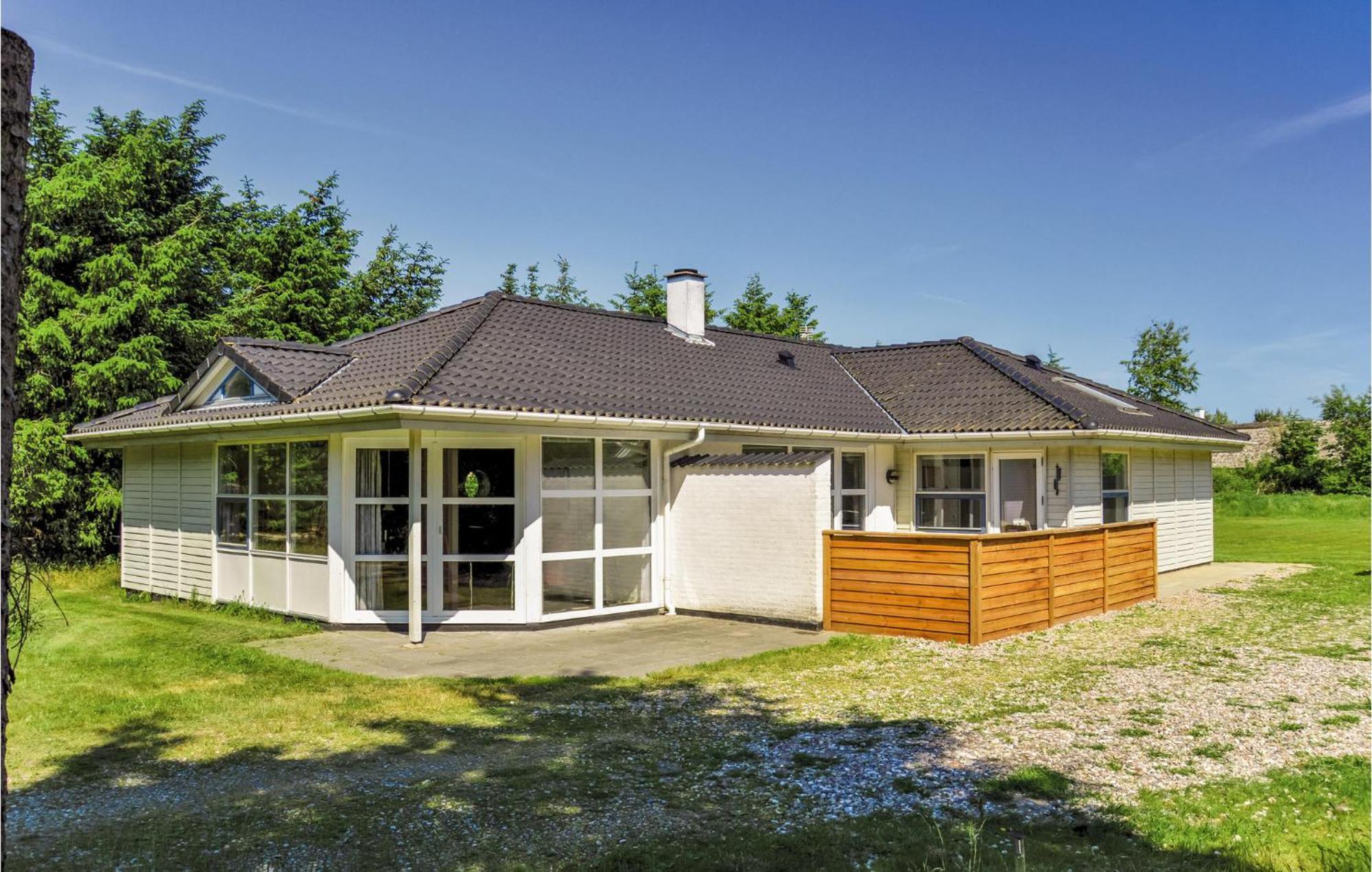 Amazing Home In Blavand With Sauna Eksteriør billede